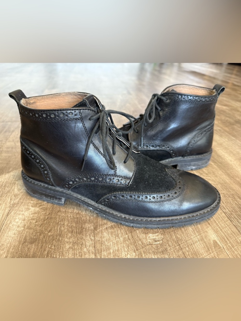 Florsheim Wingtip Ankle Chukka Black Leather Suede Boots Size 8.5 D 11331-001